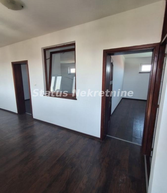 Stan Izdavanje Novi Sad  80 m2