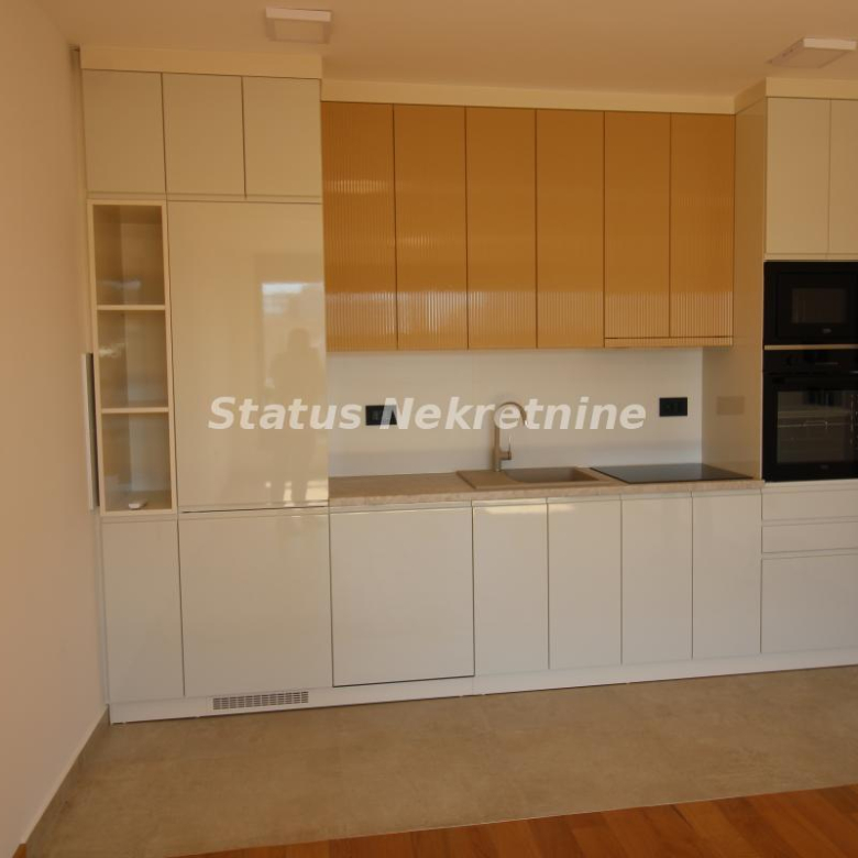 Stan Izdavanje Novi Sad  60 m2