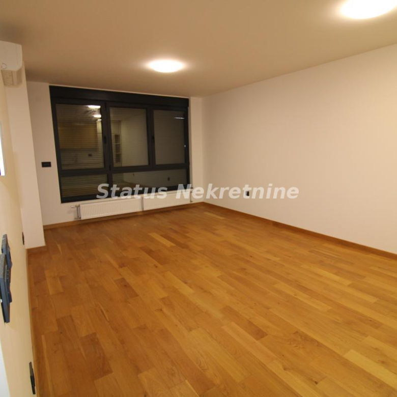 Stan Izdavanje Novi Sad  60 m2
