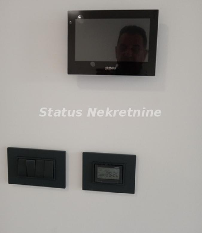 Stan Izdavanje Novi Sad  60 m2