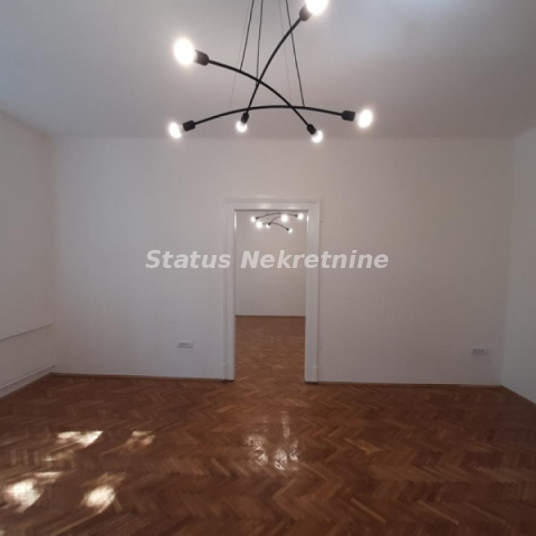 Stan Izdavanje Novi Sad  107 m2