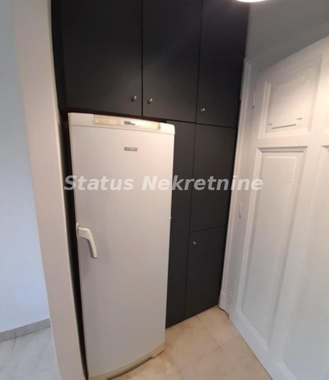 Stan Izdavanje Novi Sad  107 m2