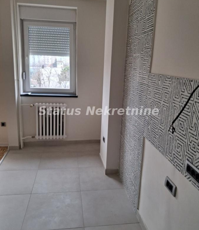 Stan Prodaja Novi Sad  55 m2