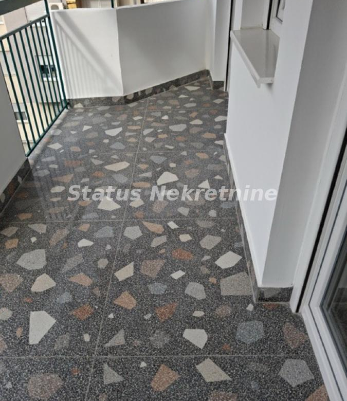 Stan Prodaja Novi Sad  55 m2