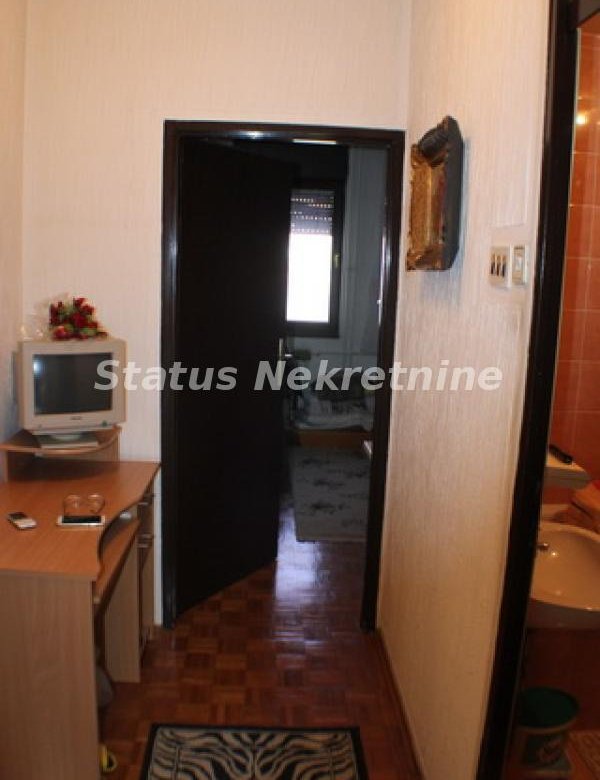 Stan Prodaja Novi Sad  64 m2