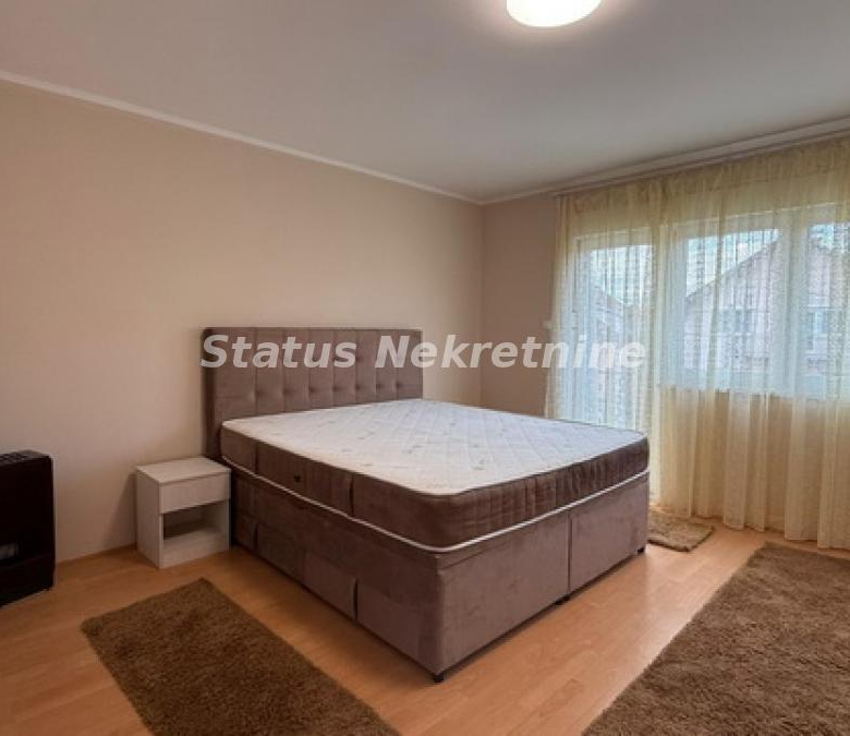 Kuća Prodaja Novi Sad  100 m2