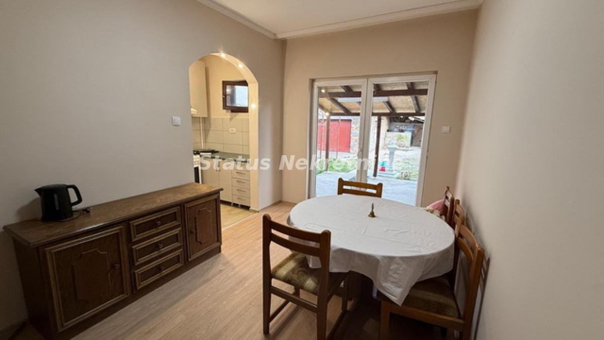 Kuća Prodaja Novi Sad  100 m2