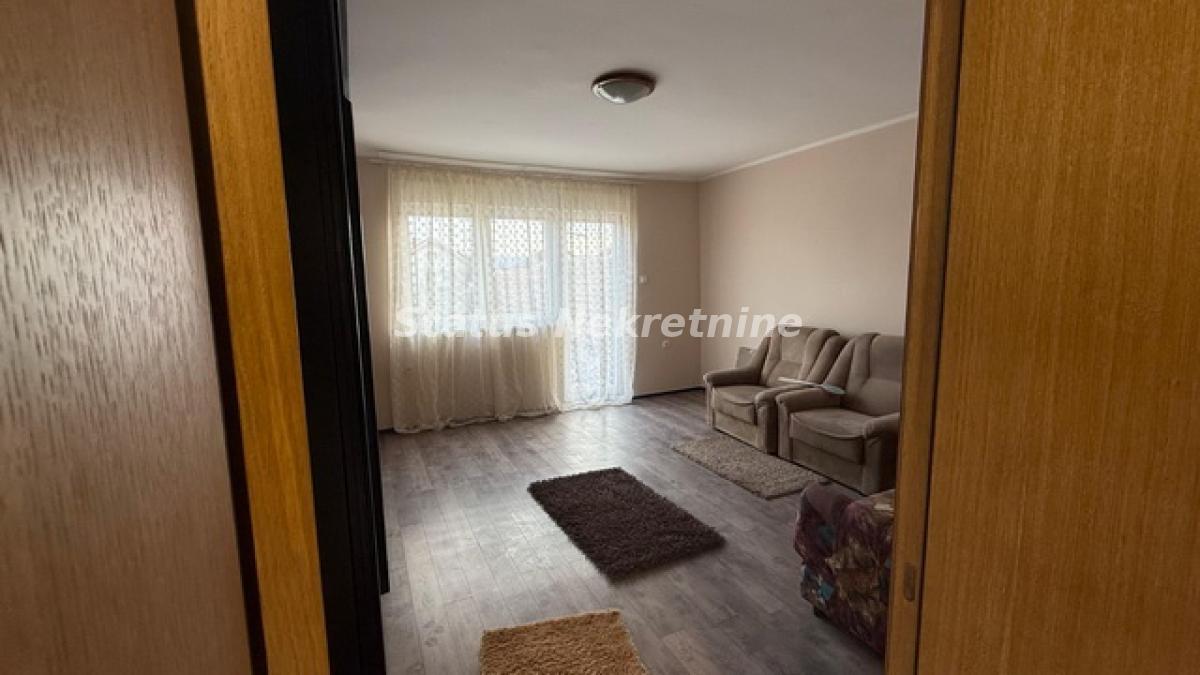 Kuća Prodaja Novi Sad  100 m2