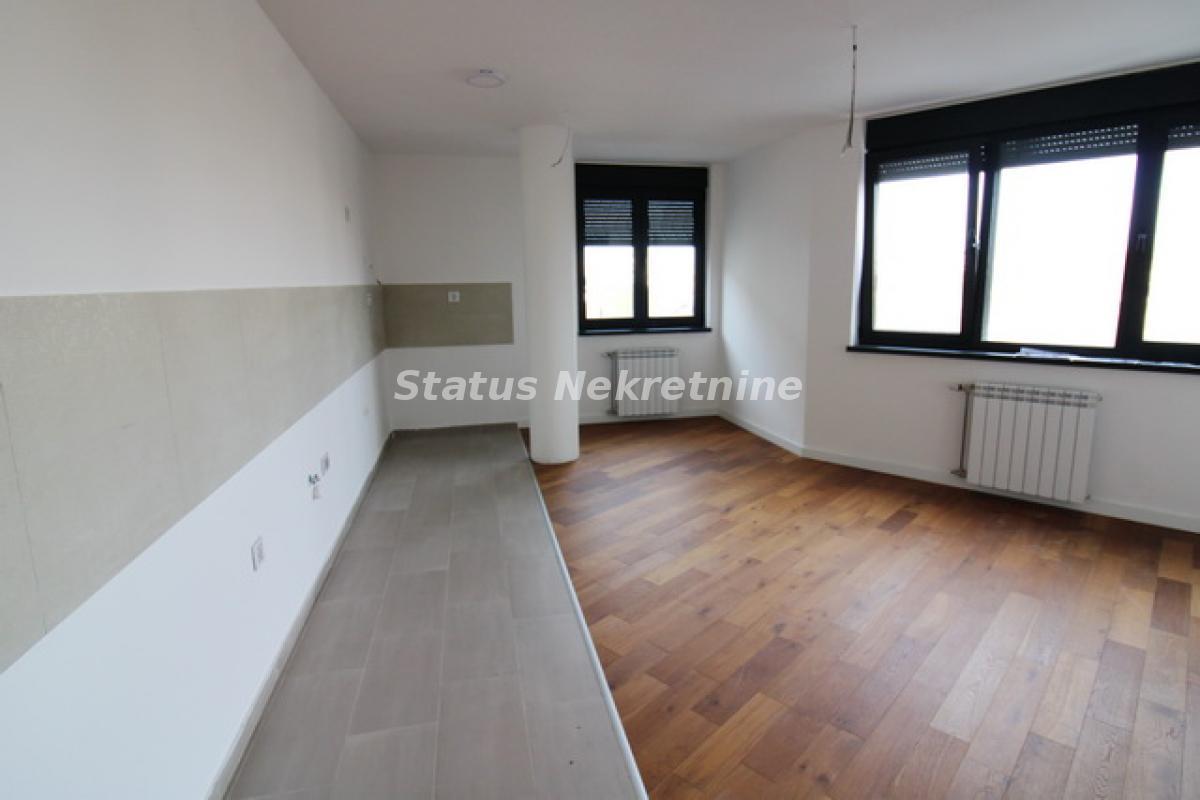 Stan Prodaja Novi Sad  105 m2
