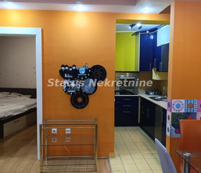 Stan Prodaja Novi Sad  53 m2