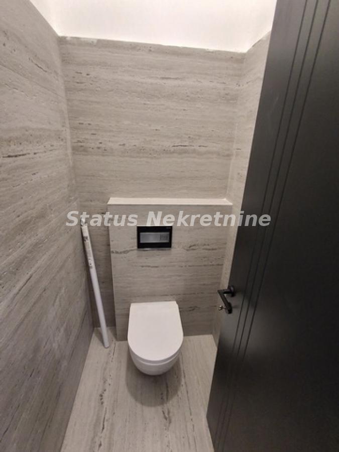 Lokal Izdavanje Novi Sad Lokal Izdavanje Novi Sad 240 m2