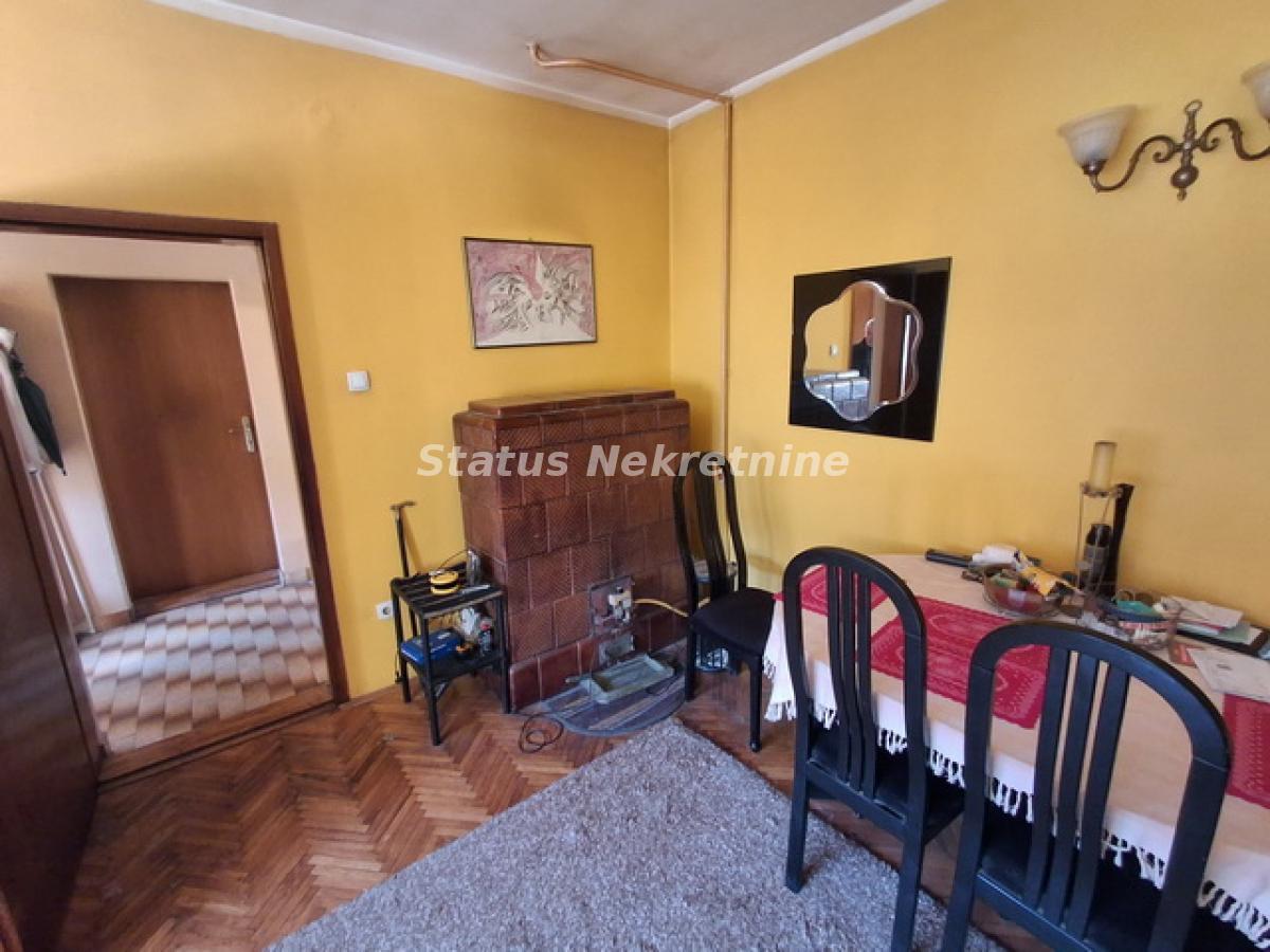 Kuća Prodaja Novi Sad  200 m2