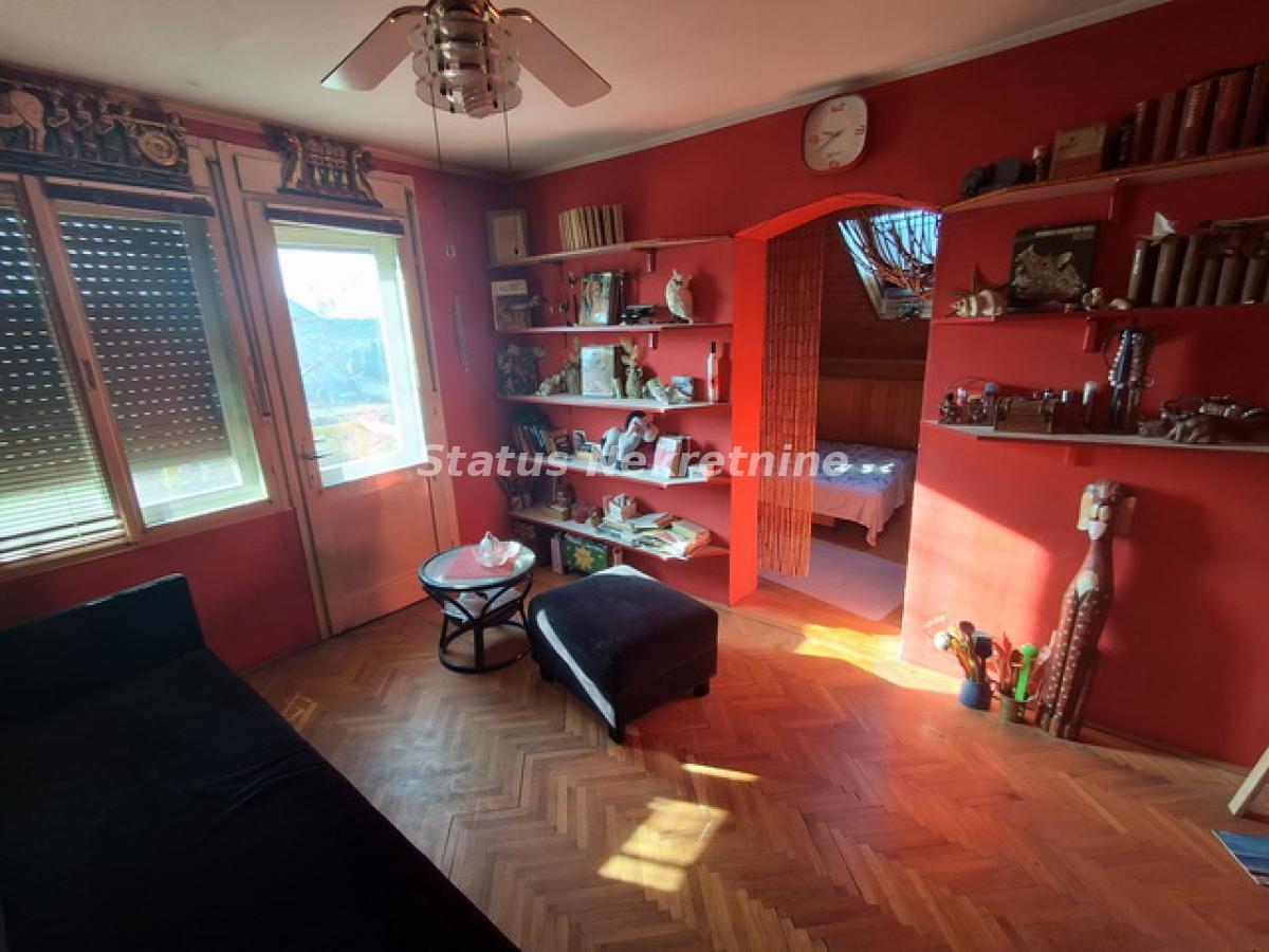 Kuća Prodaja Novi Sad  200 m2