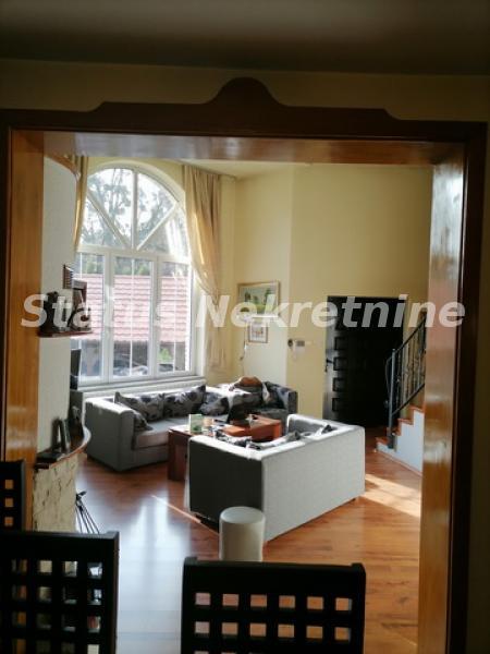 Kuća Prodaja Vrdnik  860 m2