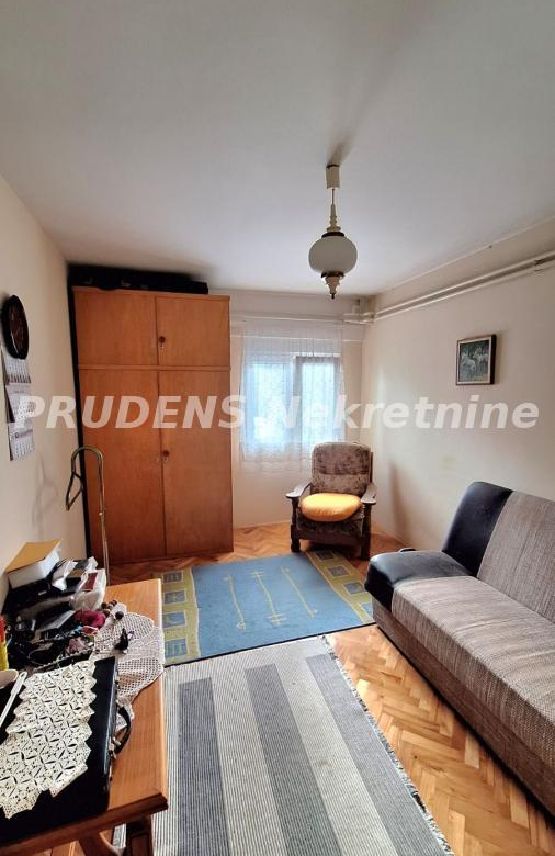 Kuća Prodaja Beograd  333 m2