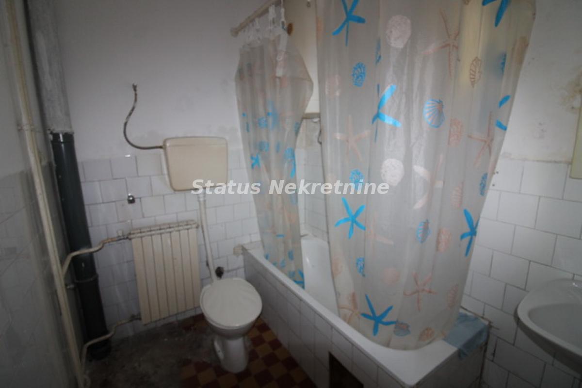 Kuća Prodaja Novi Sad  170 m2