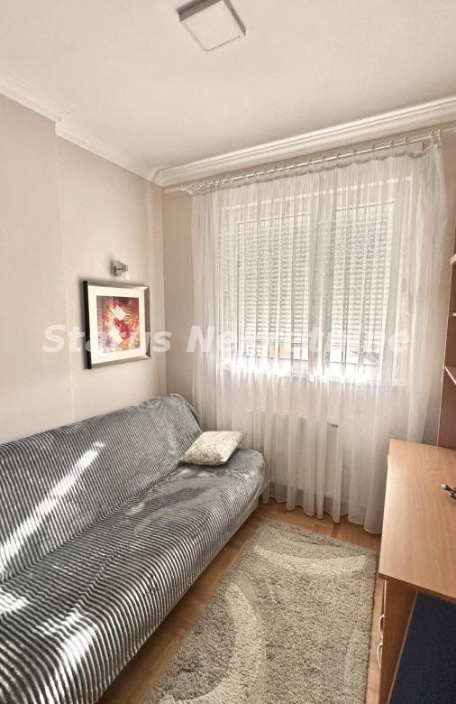 Stan Izdavanje Novi Sad  126 m2