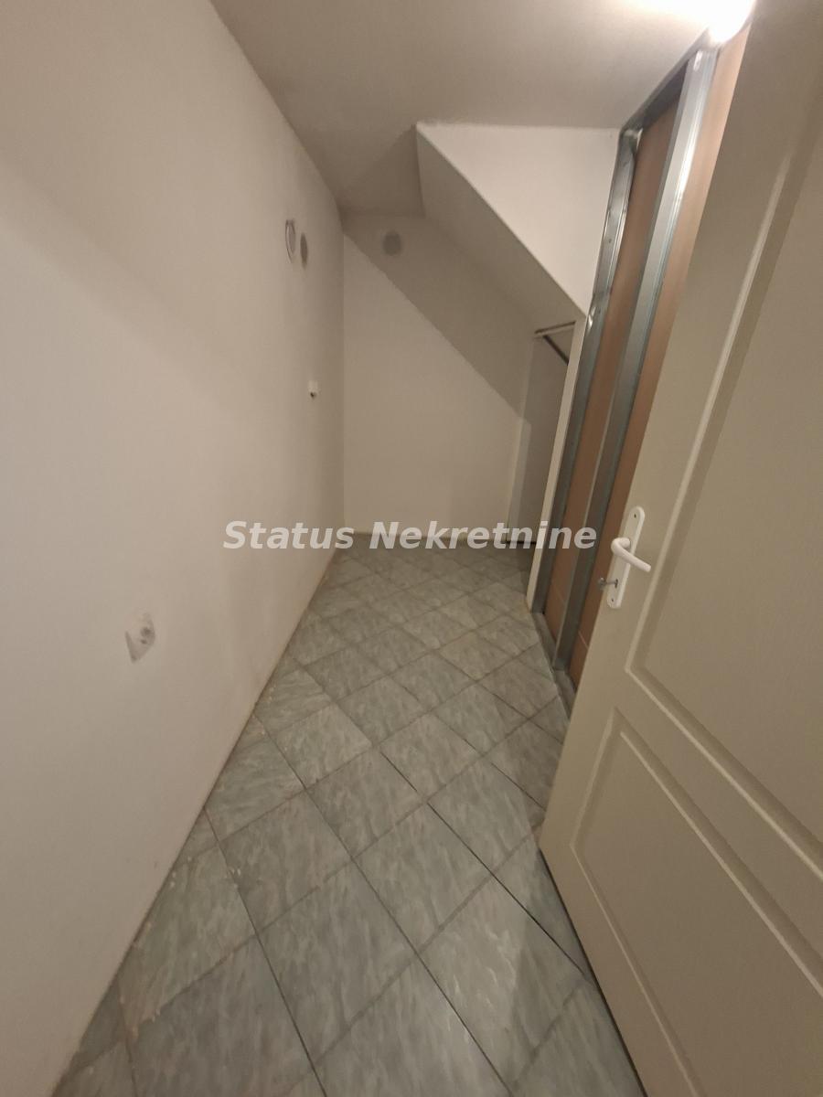 Lokal Izdavanje Novi Sad Lokal Izdavanje Novi Sad 94 m2