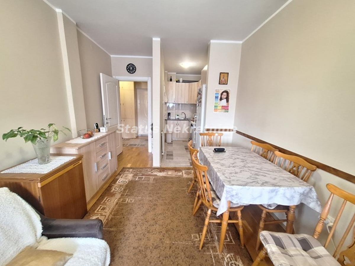 Stan Prodaja Novi Sad  45 m2