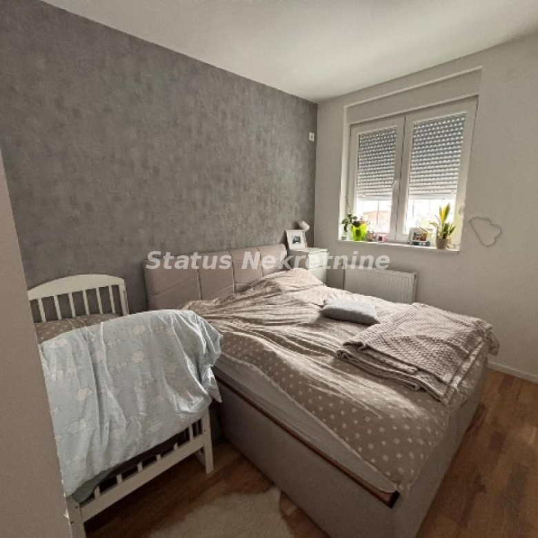 Stan Prodaja Novi Sad  82 m2