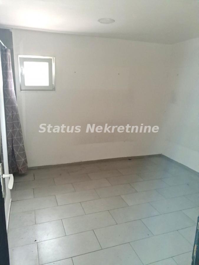 Lokal Izdavanje Novi Sad Lokal Izdavanje Novi Sad 300 m2