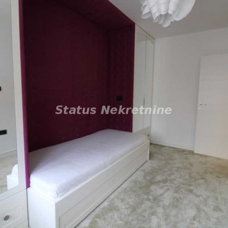 Stan Prodaja Novi Sad  113 m2