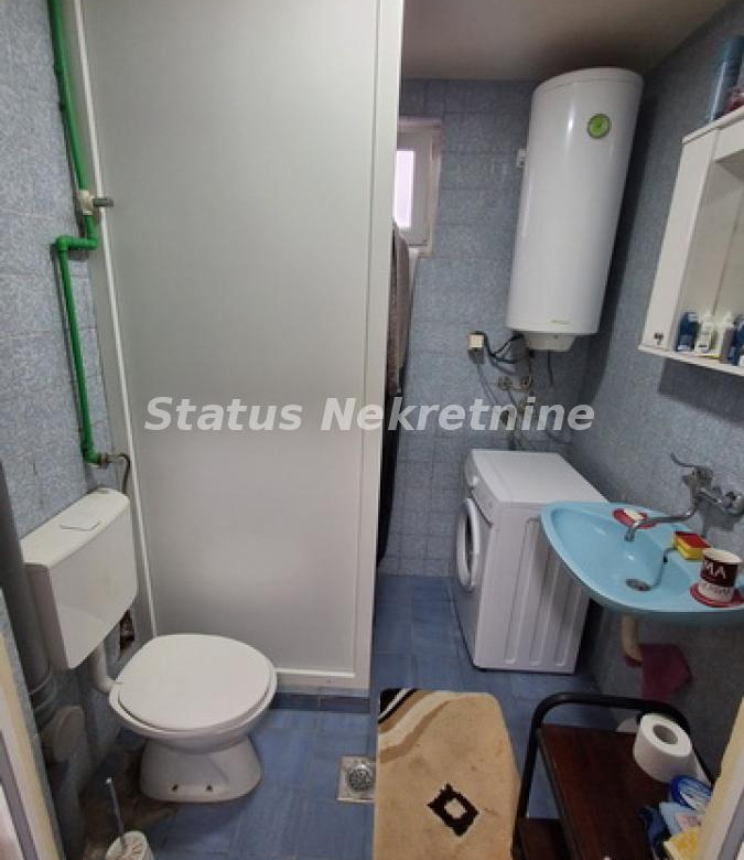 Kuća Prodaja Novi Sad  180 m2
