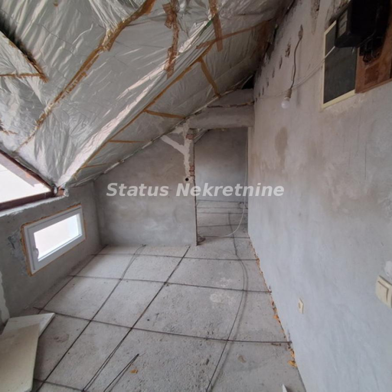 Kuća Prodaja Novi Sad  180 m2