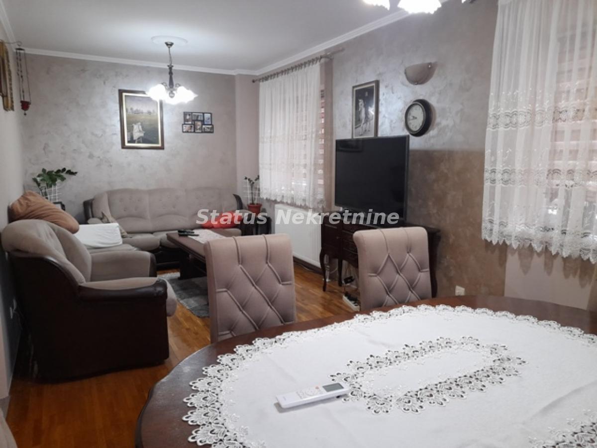 Kuća Prodaja Sremski Karlovci Kuća Prodaja Sremski Karlovci 246 m2