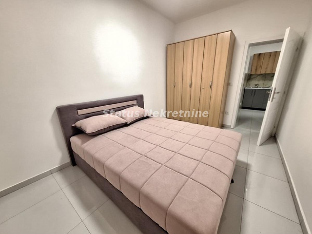 Stan Izdavanje Novi Sad  45 m2