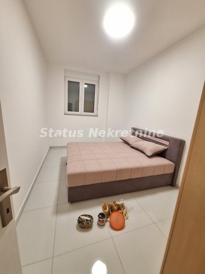 Stan Izdavanje Novi Sad  45 m2
