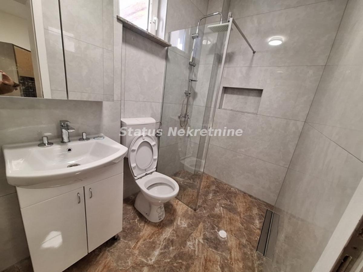 Stan Izdavanje Novi Sad  45 m2