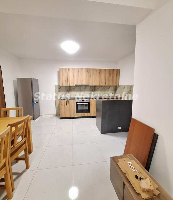 Stan Izdavanje Novi Sad  45 m2