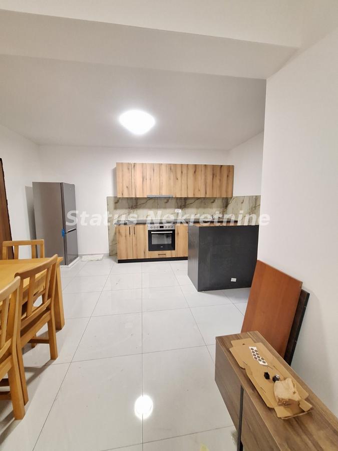Stan Izdavanje Novi Sad  45 m2