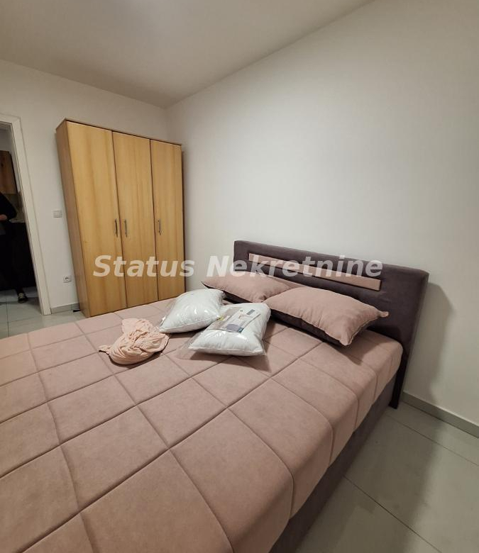 Stan Izdavanje Novi Sad  45 m2