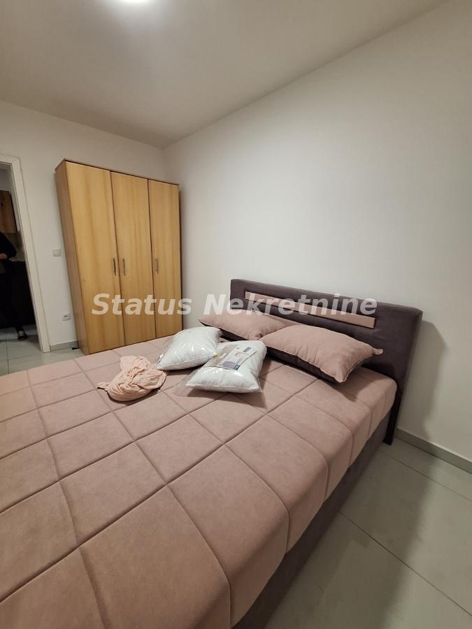 Stan Izdavanje Novi Sad  45 m2