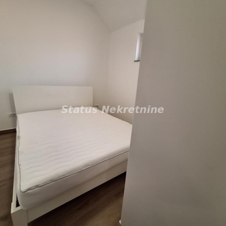 Stan Izdavanje Novi Sad  65 m2