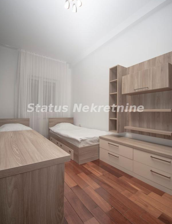 Stan Prodaja Novi Sad  114 m2
