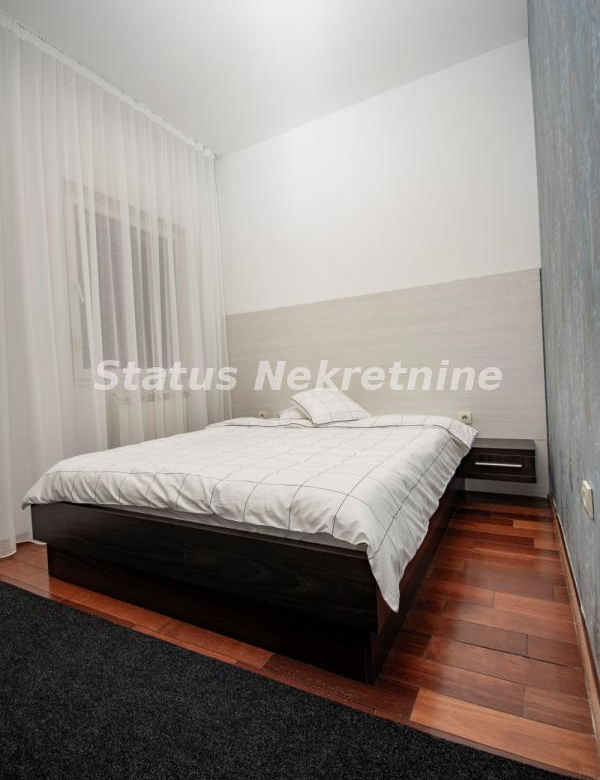 Stan Prodaja Novi Sad  114 m2
