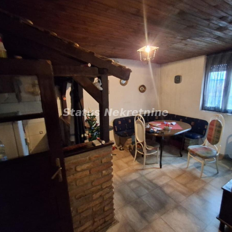 Kuća Prodaja Novi Sad  137 m2