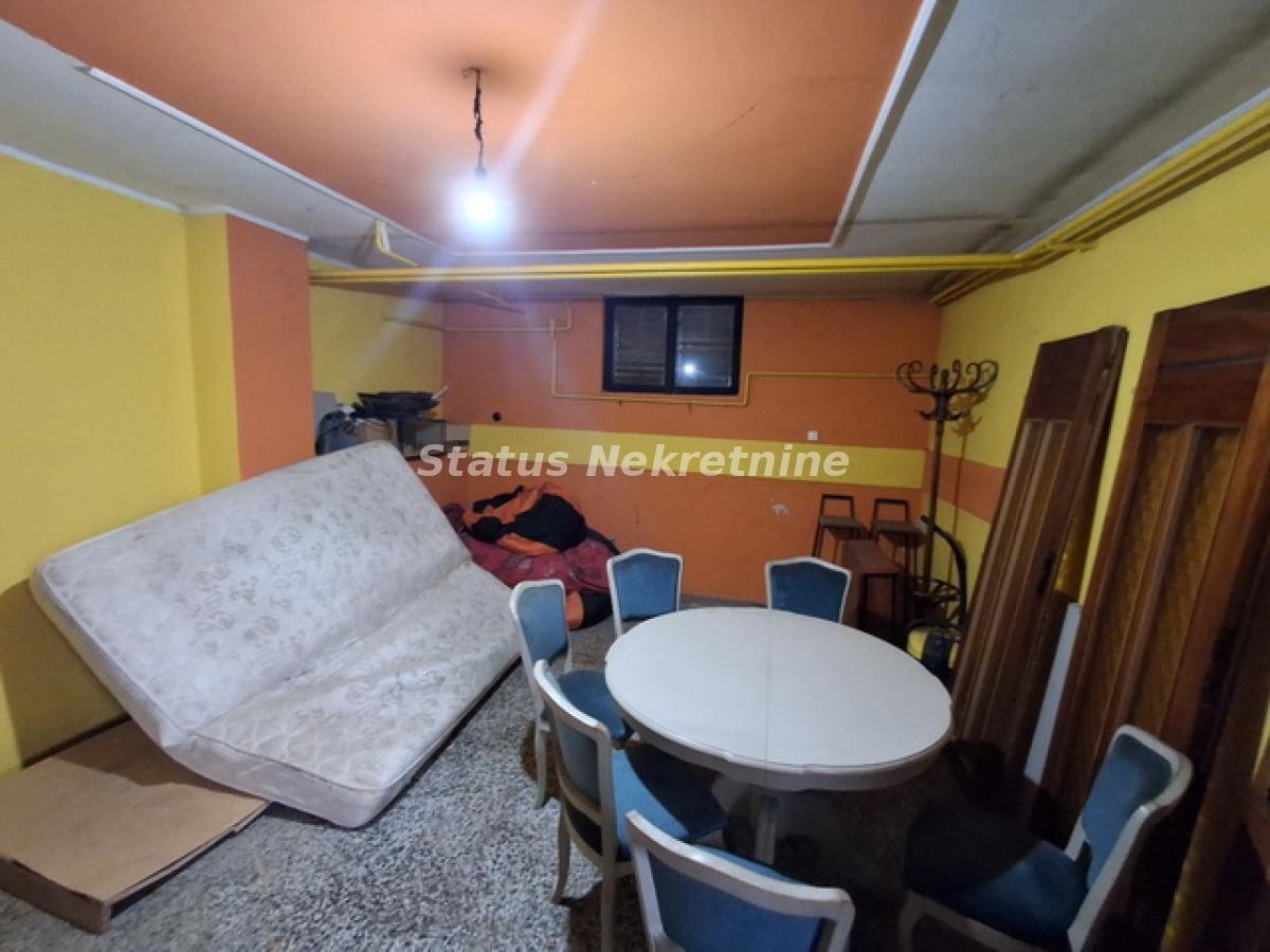 Kuća Prodaja Novi Sad Kuća Prodaja Novi Sad 330 m2