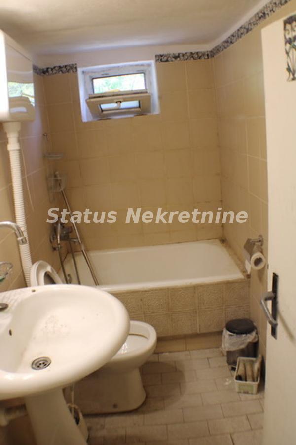 Kuća Prodaja Irig Kuća Prodaja Irig Velika Remeta 92 m2