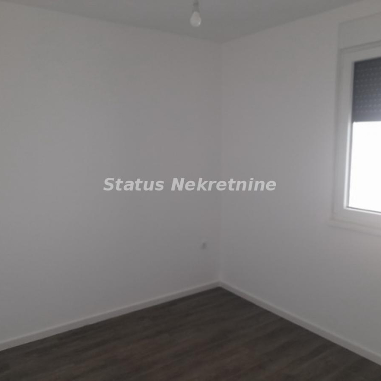 Stan Prodaja Novi Sad  80 m2