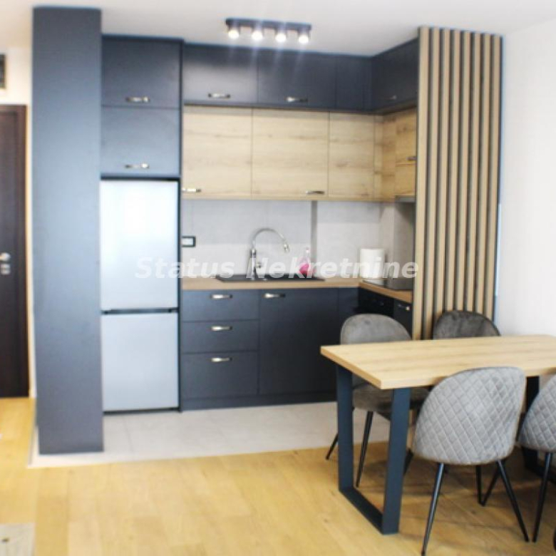 Stan Izdavanje Novi Sad  41 m2