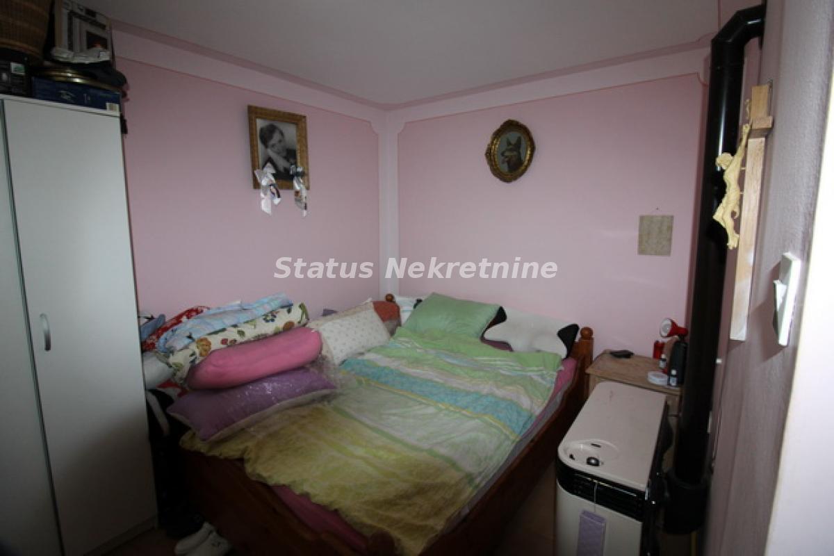 Kuća Prodaja Temerin  181 m2