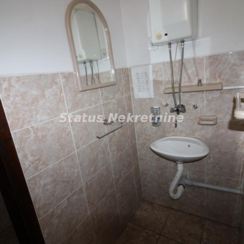 Kuća Prodaja Temerin  181 m2