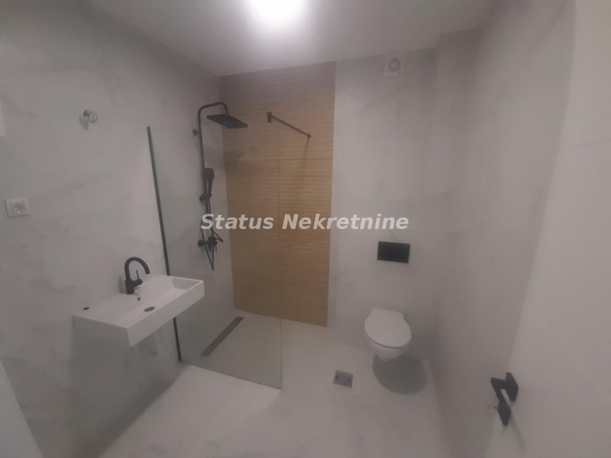 Stan Prodaja Novi Sad  30 m2