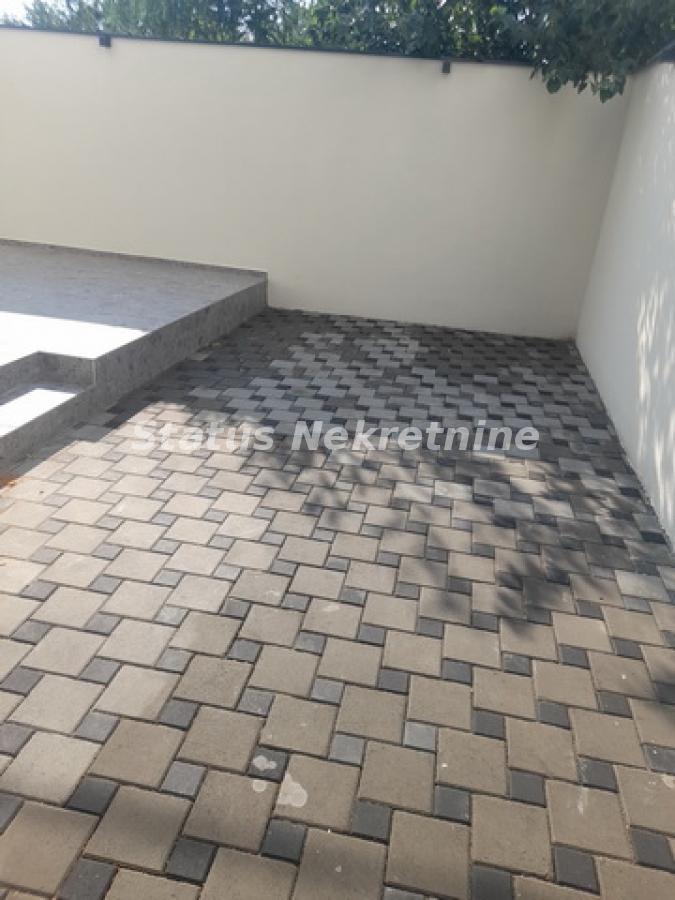 Stan Prodaja Novi Sad  30 m2