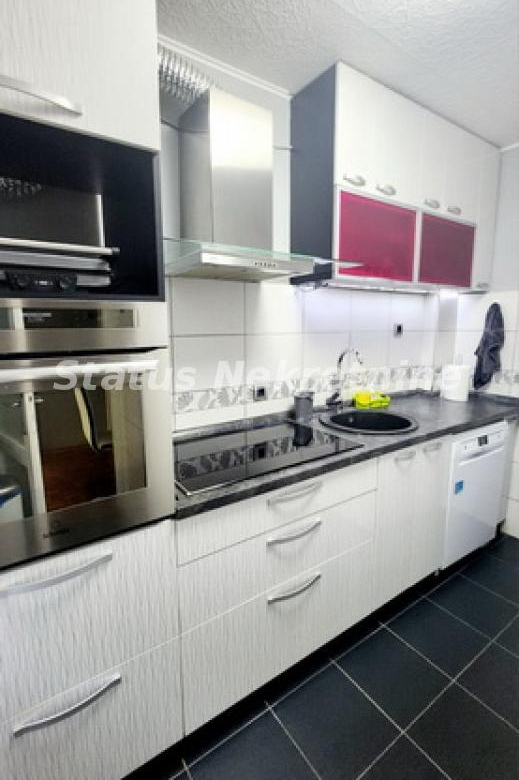 Stan Prodaja Novi Sad  89 m2