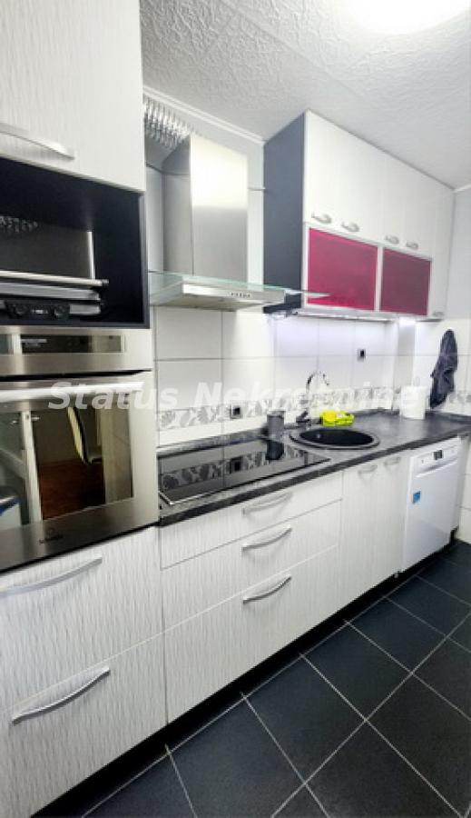 Stan Prodaja Novi Sad  89 m2